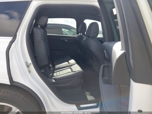 2025 AUDI Q7 WA1LVBF78SD016144 Photo 7
