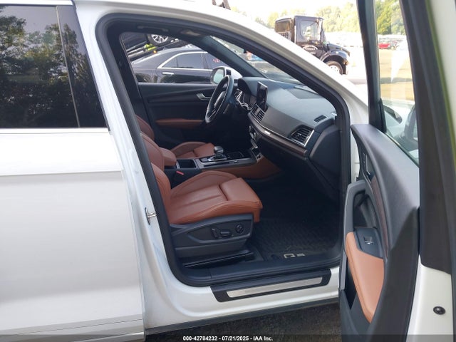 2021 AUDI Q5 WA1CAAFY9M2061512 Photo 4