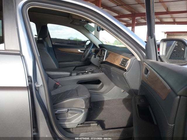 1V2JR2CAXRC621282 Volkswagen tsi