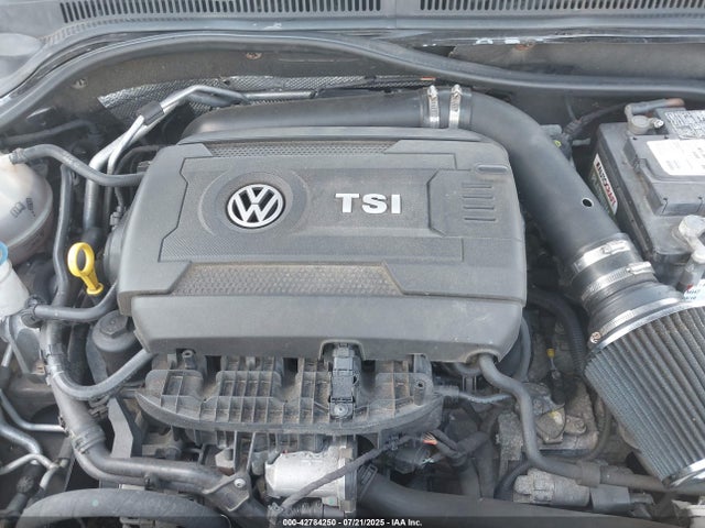 3VWD17AJ0EM400219 Volkswagen 2014