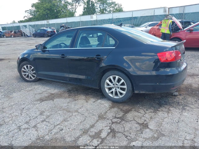 3VWD17AJ0EM400219 Volkswagen 2014