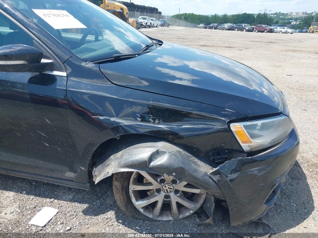 3VWD17AJ0EM400219 Volkswagen 2014