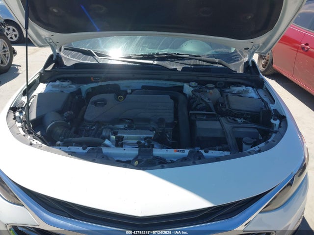 1G1ZD5ST8PF199105 Chevrolet lfv