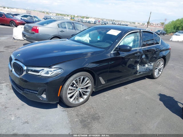 WBA53BH0XNWX68986 BMW 530I
