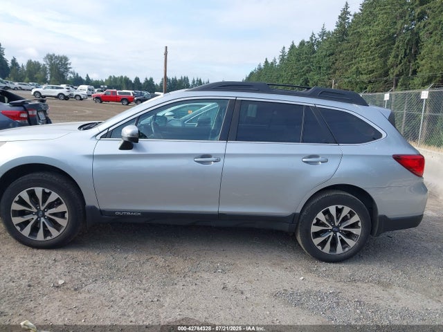 4S4BSAKC6H3383772 Subaru u5