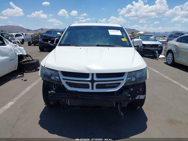 3C4PDCEG5JT469728 Dodge Journey
