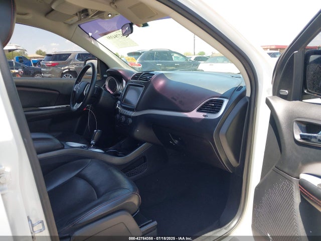 3C4PDCEG5JT469728 Dodge Journey