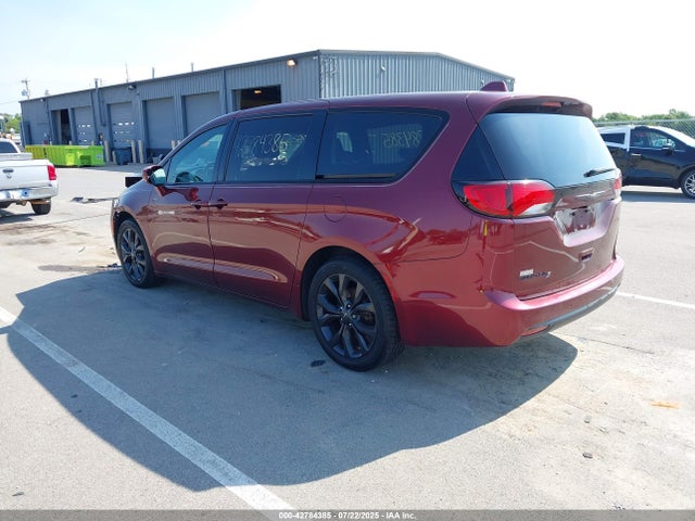 2C4RC1FGXKR746862 Chrysler Pacifica