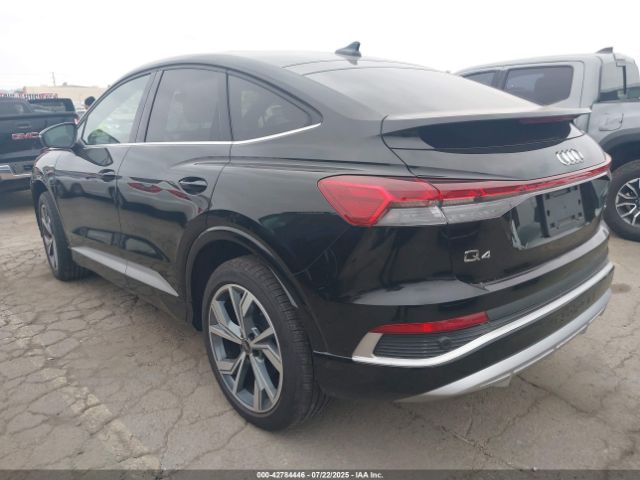 2024 AUDI Q4 SPORTBACK E-TRON WA142BFZ9RP019741 Photo 2