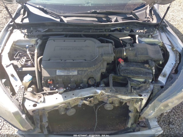Honda j35y1 2015 1HGCR3F85FA020900 Image 10