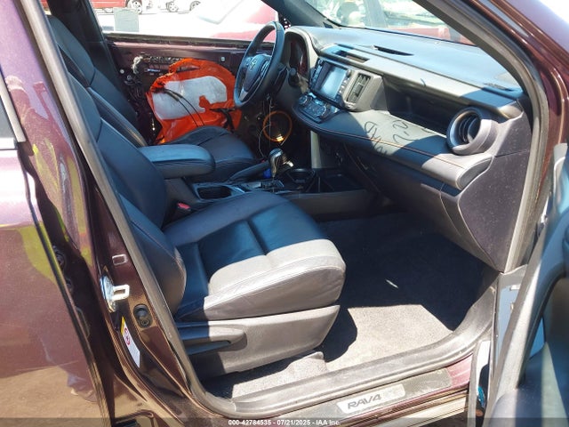2T3NFREV3GW271430 Toyota 2ar-fe