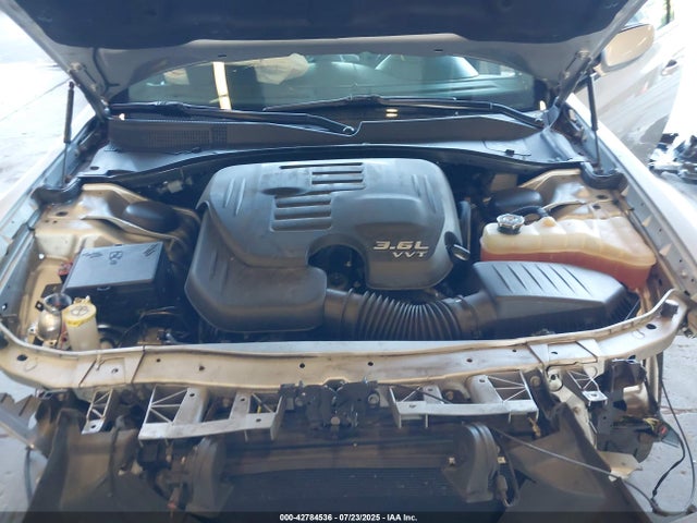 Chrysler 300 2021 2C3CCABG8MH601179 Image 10