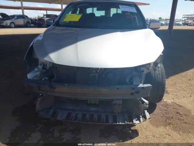 3N1AB7AP0JY294206 Nissan 2018