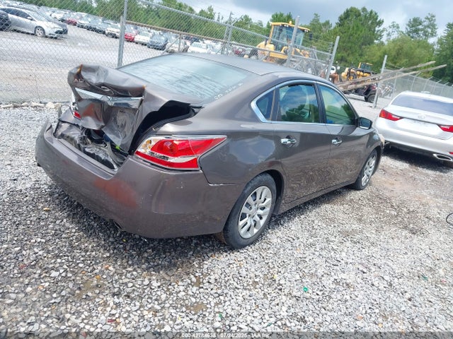 1N4AL3AP5FN883345 Nissan 2015