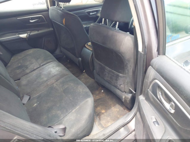 1N4AL3AP5FN883345 Nissan 2015