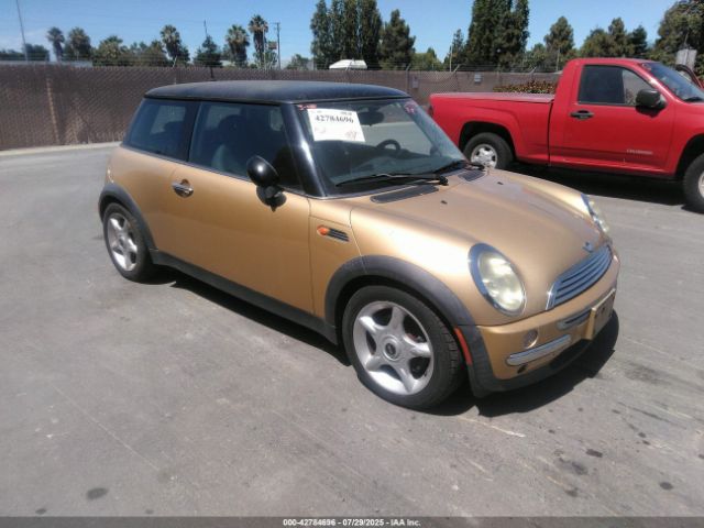 2004 MINI COOPER WMWRC334X4TJ59608