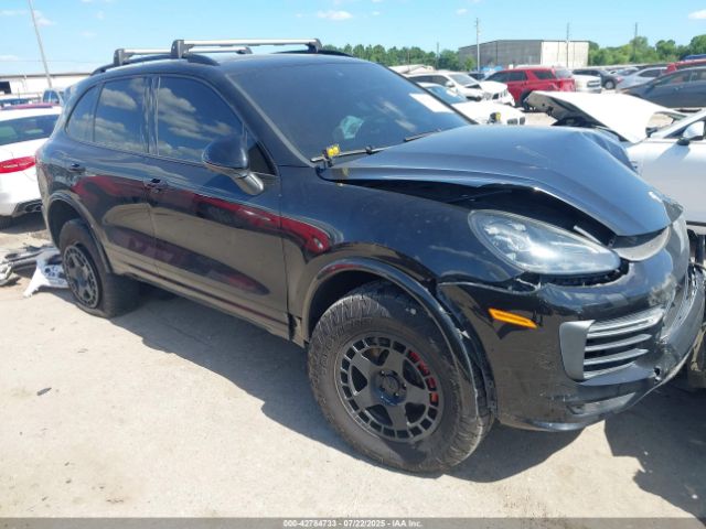 2016 PORSCHE CAYENNE WP1AD2A2XGLA73436 Photo 0