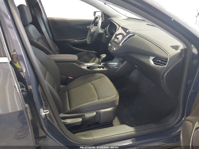 1G1ZD5ST1SF134301 Chevrolet lfv