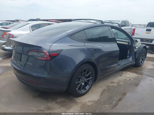2021 TESLA MODEL 3 5YJ3E1EB3MF879600 Photo 3