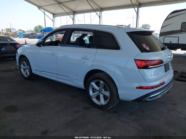 2023 AUDI Q7 WA1AXBF78PD017934 Photo 2