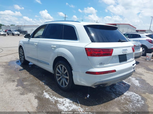 2018 AUDI Q7 WA1VAAF7XJD040233 Photo 2