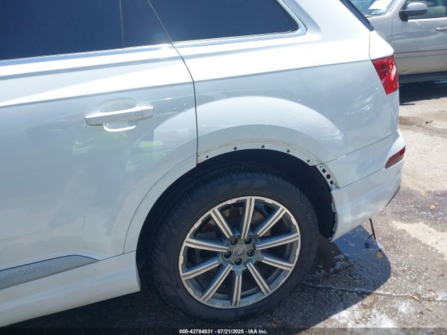 2018 AUDI Q7 WA1VAAF7XJD040233 Photo 5