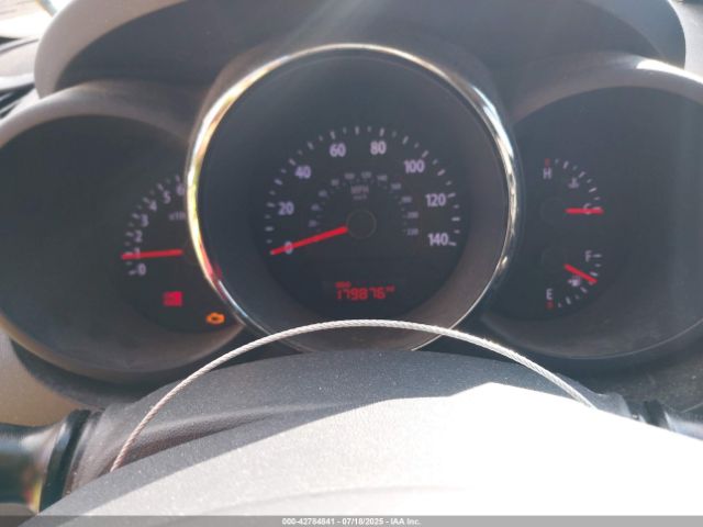 2010 KIA SOUL KNDJT2A22A7128594 Photo 6