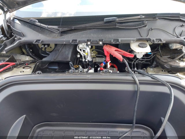 2025 TESLA MODEL Y 7SAYGDEE9SA359782 Photo 9