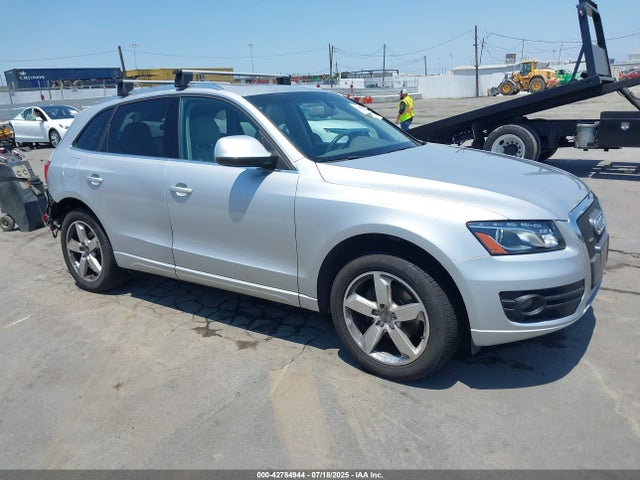2011 AUDI Q5 WA1LFAFP8BA101039 Photo 0