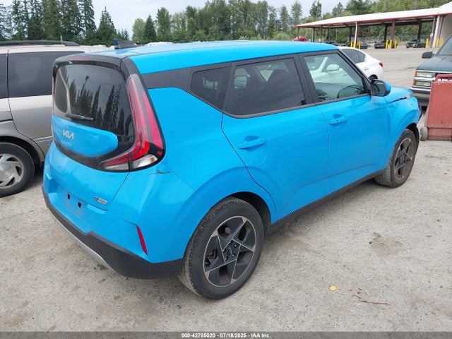 KNDJ33AU7P7210613 KIA mpi nu