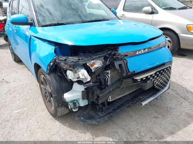 KNDJ33AU7P7210613 KIA mpi nu