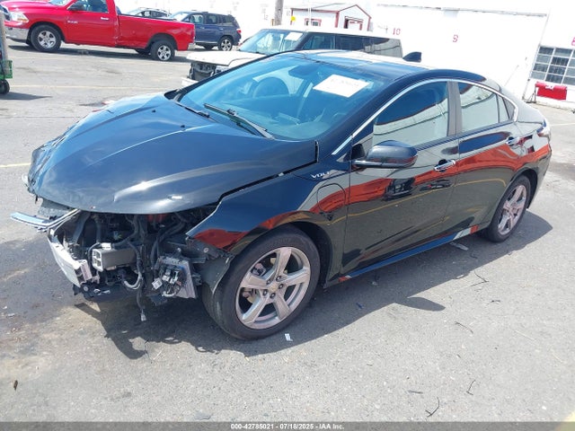 Chevrolet l3a - di: direct injectio, vvt: variable valve timing, hybrid, gen 1 2017 1G1RC6S59HU211575 Image 2