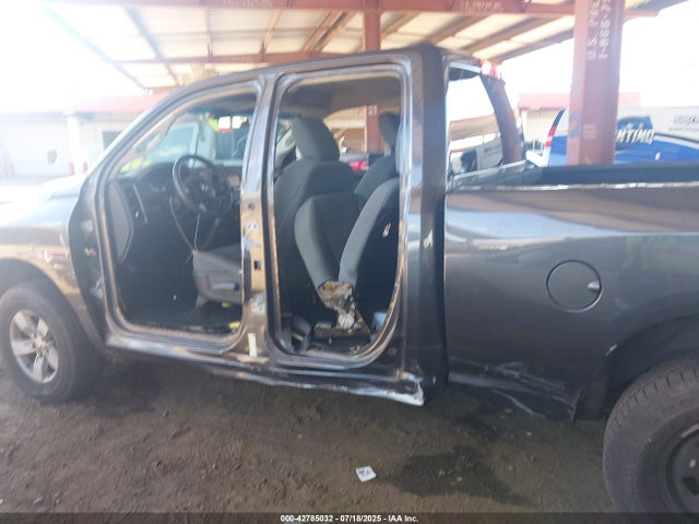 RAM 1500 2018 1C6RR6FM3JS117966 Image 15