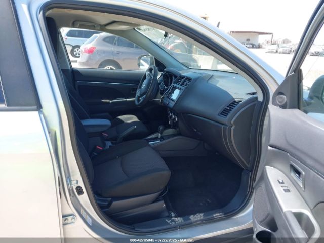 2019 MITSUBISHI OUTLANDER SPORT JA4AP3AU5KU011682 Photo 4