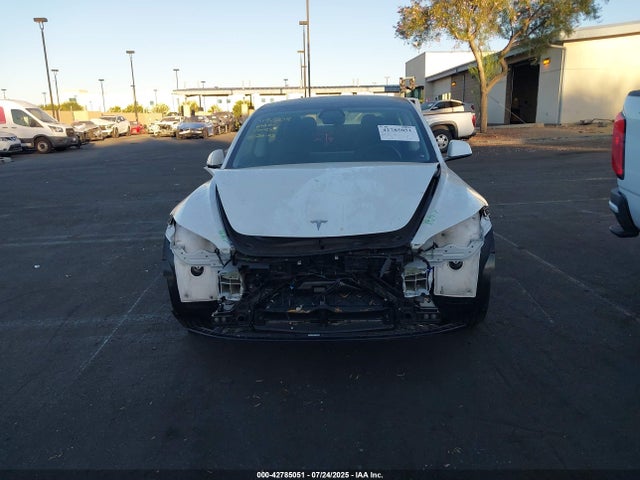 5YJ3E1EA4RF872072 Tesla MODEL 3