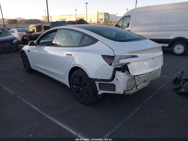 2024 TESLA MODEL 3 5YJ3E1EA4RF872072 Photo 2