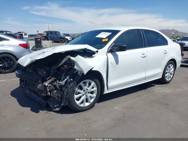 3VWD17AJ7FM286902 Volkswagen 1.8t