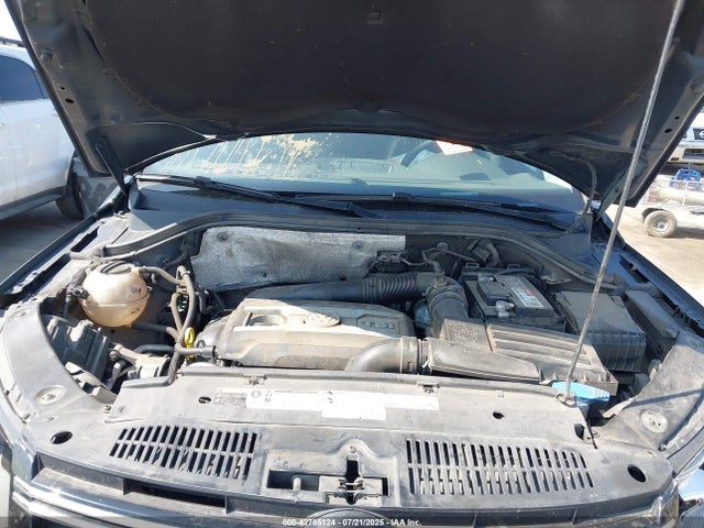 WVGRV7AX8HK041047 Volkswagen 2.0 tsi