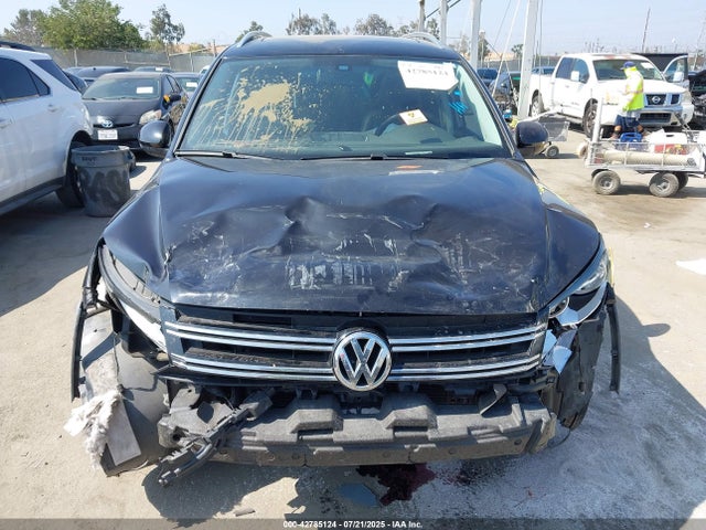 WVGRV7AX8HK041047 Volkswagen 2.0 tsi