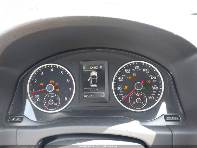 WVGRV7AX8HK041047 Volkswagen 2.0 tsi
