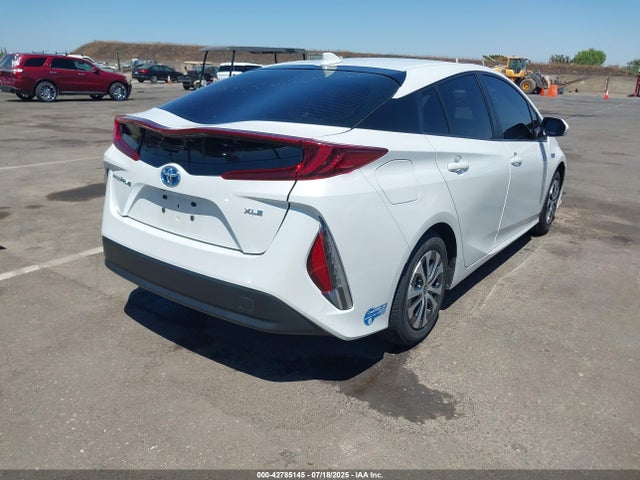 JTDKAMFP5M3192568 Toyota 2zr-fxe, 1nm+1sm