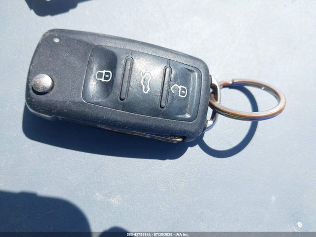 3VW2B7AJ0HM203298 Volkswagen 1.4 tsi