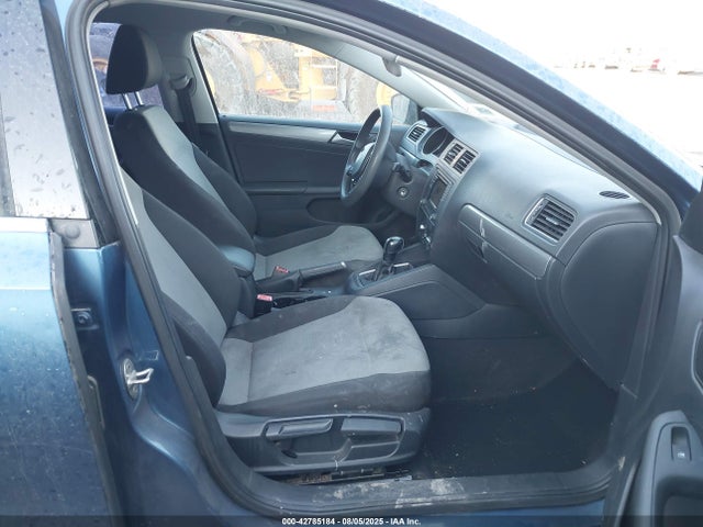3VW2B7AJ0HM203298 Volkswagen 1.4 tsi