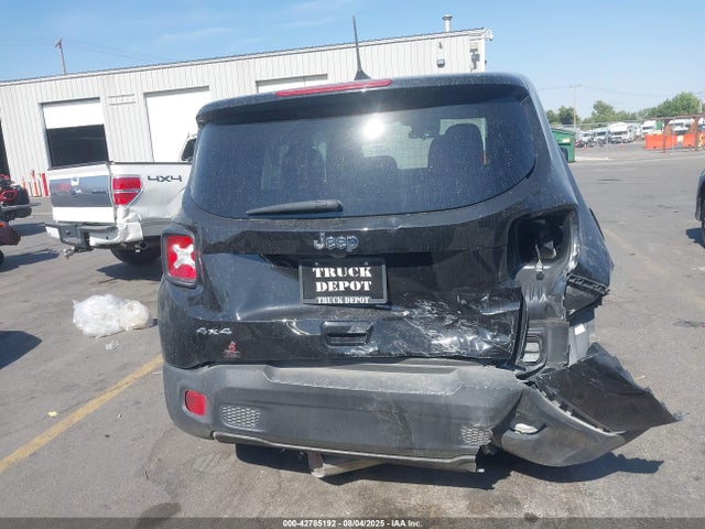 ZACNJDB13PPP68136 Jeep 2023