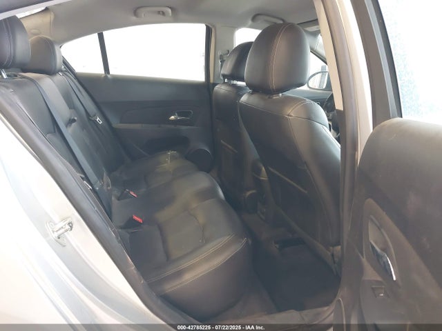 Chevrolet LUV 2015 1G1PE5SB2F7278208 Image 8