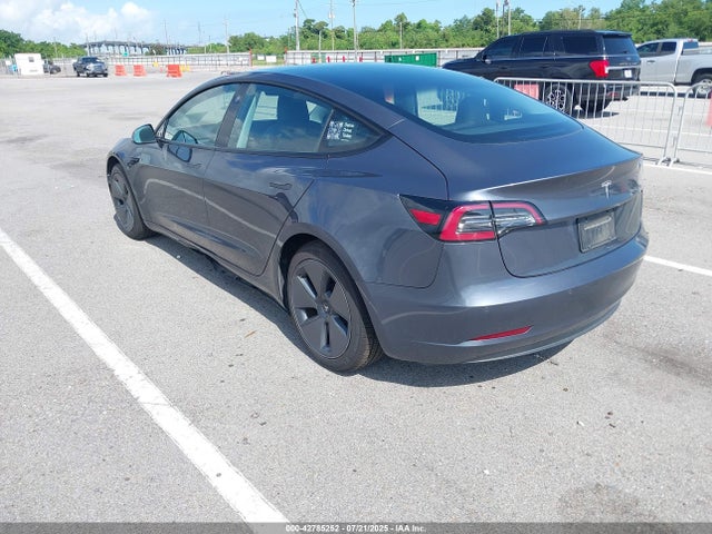 2021 TESLA MODEL 3 5YJ3E1EA1MF867579 Photo 2