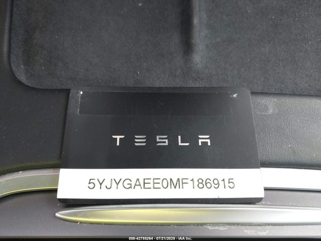 2021 TESLA MODEL Y 5YJYGAEE0MF186915 Photo 10