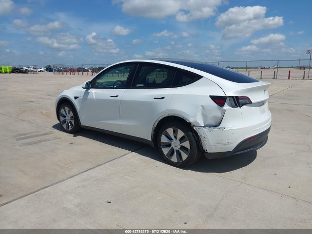 2020 TESLA MODEL Y 5YJYGDEE1LF044735 Photo 2