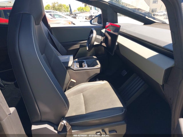 2024 TESLA CYBERTRUCK 7G2CEHED7RA033076 Photo 4