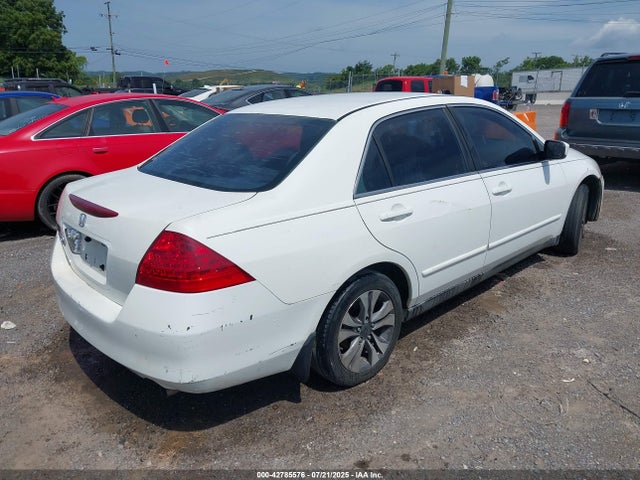 2007 HONDA ACCORD SDN 1HGCM66417A009438 Photo 3
